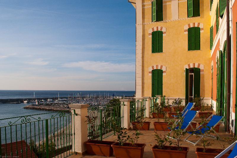 Del Golfo 4* Finale Ligure